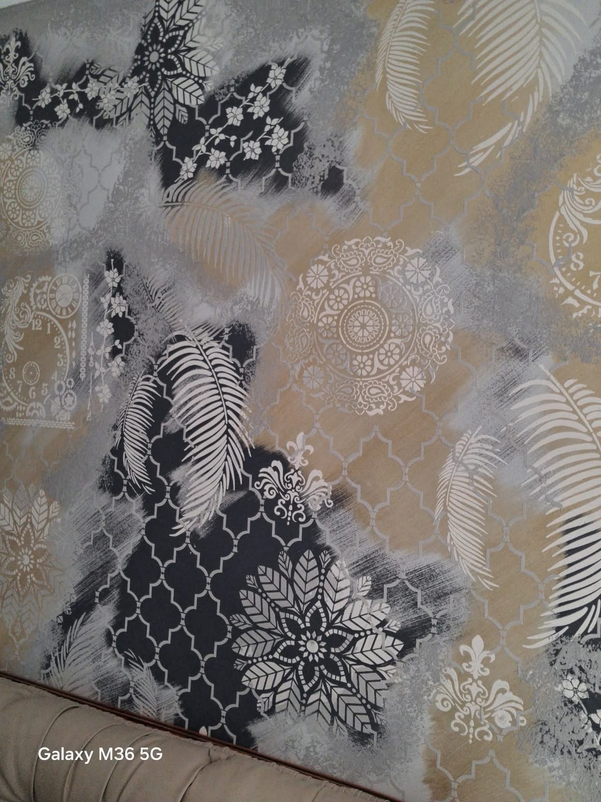 Roshan + Stencil decorative wall finish by Robbex Decorative Paints
